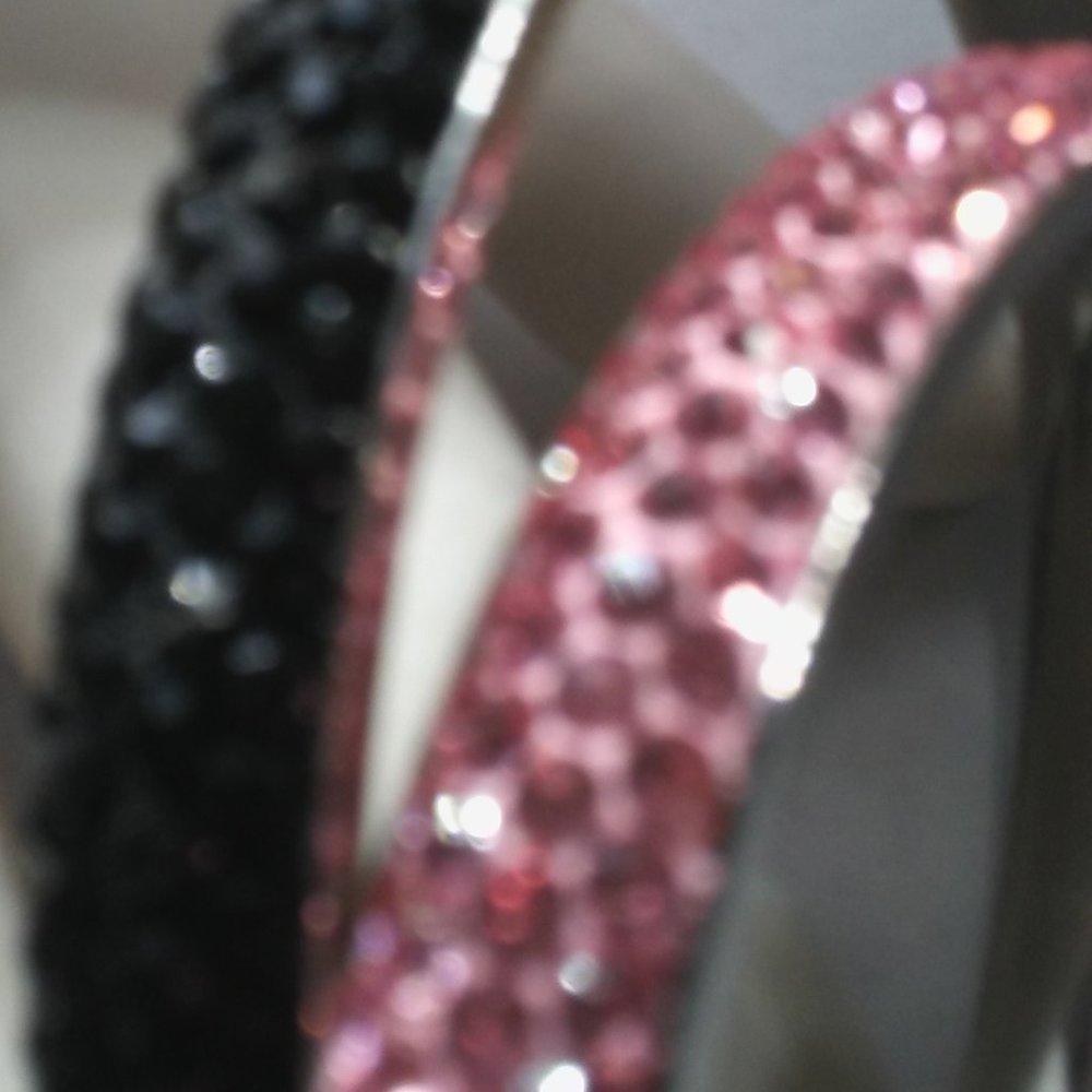 NWT bangle bracelet crystal 4 row black or pink - Picture 4 of 5